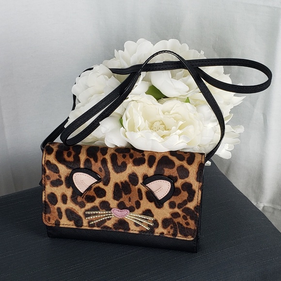 kate spade Handbags - Kate Spade Leopard Summer Run Crossbody